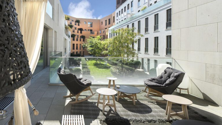 townhouse-one-terrace3