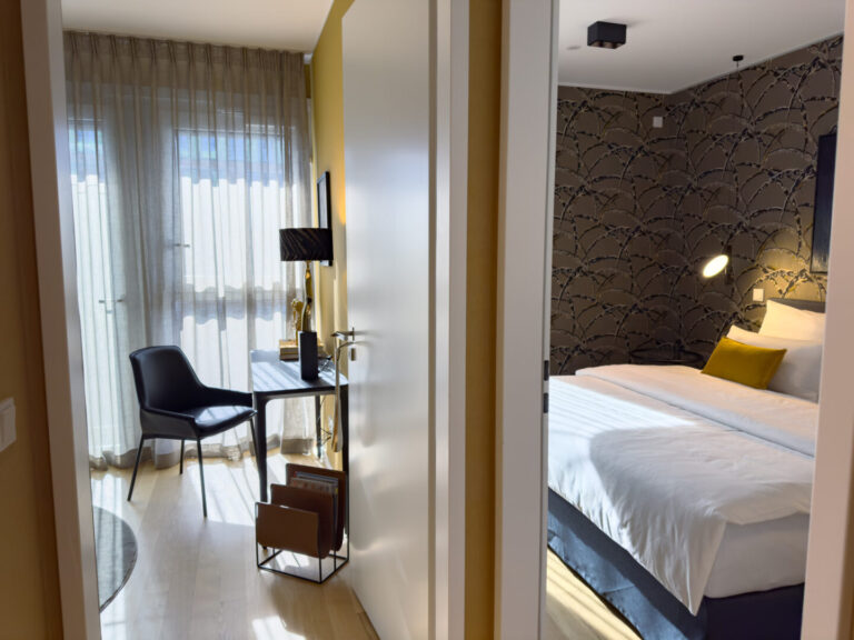 Schlafzimmer und Gästezimmer