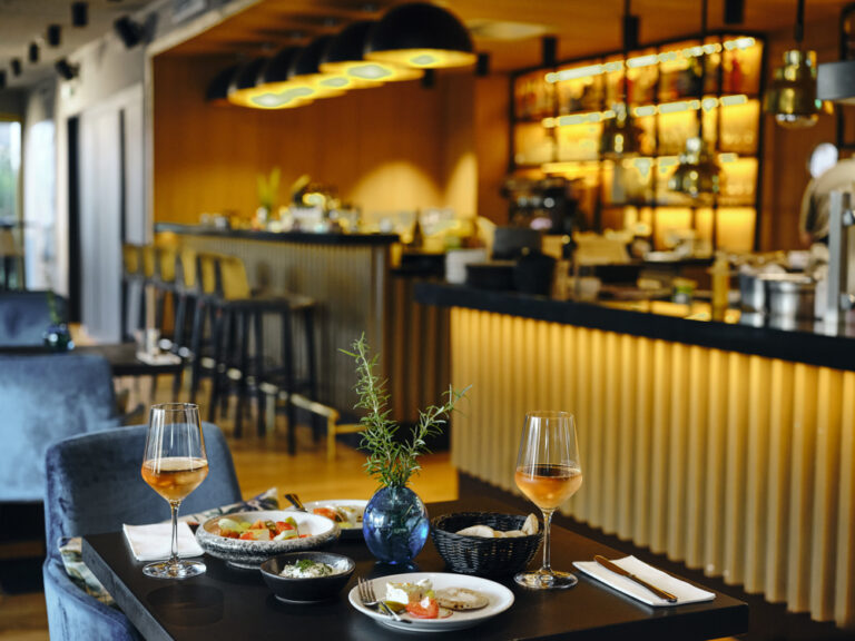 Harbour Social